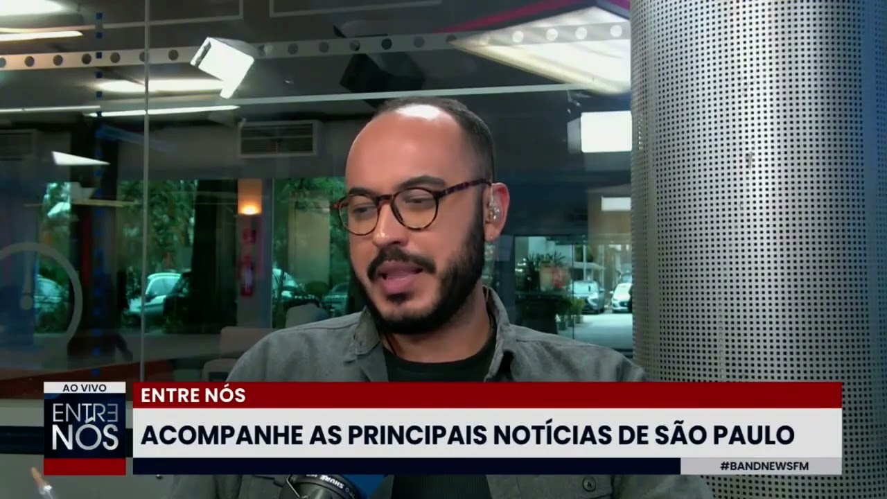 Moradores de Perdizes, na zona oeste de SP, estão utilizando apitos para avisar sobre assaltos