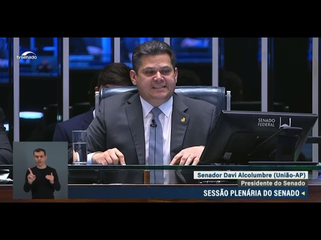 “Grave ofensa à separação dos Poderes”, diz Alcolumbre sobre decisão de Gilmar Mendes